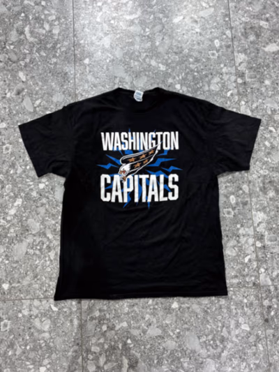 Washington Capitals Graphic T-shirt by Delta Apparel — pre-loved on Thrifted.mt