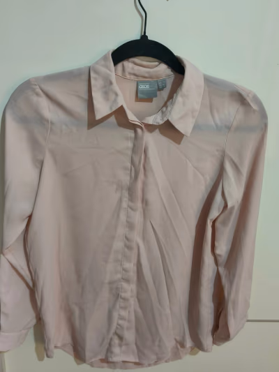 ASOS Pale Pink Collared Shirt by Asos — pre-loved on Thrifted.mt