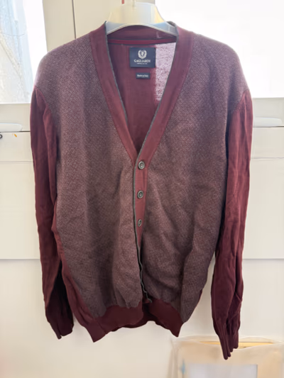 Gagliardi Button Up Cardigan by Gagliardi — pre-loved on Thrifted.mt