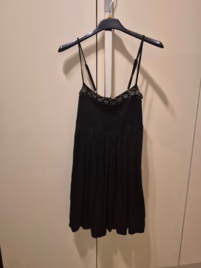 Black Embellished Sleeveless Dress — pre-loved on Thrifted.mt