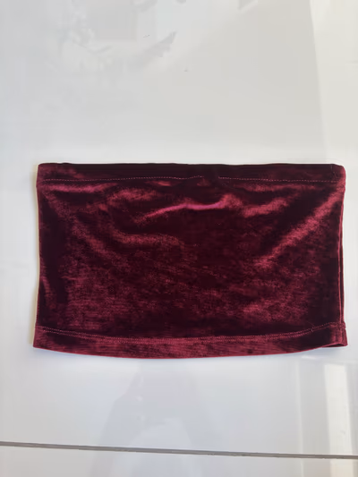 Burgundy Velvet Tube Top by Bershka — pre-loved on Thrifted.mt