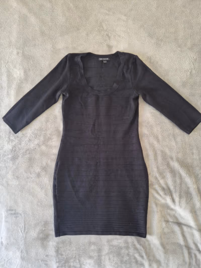 Black Bodycon Mini Dress by Mango — pre-loved on Thrifted.mt