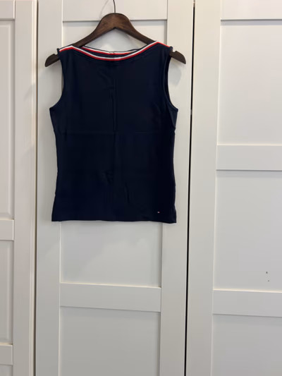 Sleeveless Hilfigher top by Tommy Hilfiger — pre-loved on Thrifted.mt