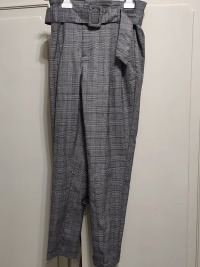 Gemo Checkered Tapered Trousers by Gemo — pre-loved on Thrifted.mt