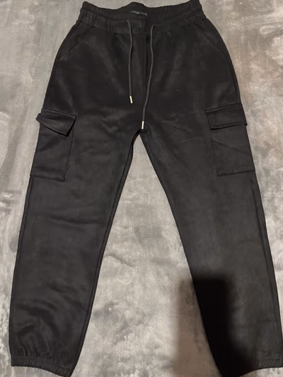 Black Drawstring Cargo Trousers — pre-loved on Thrifted.mt
