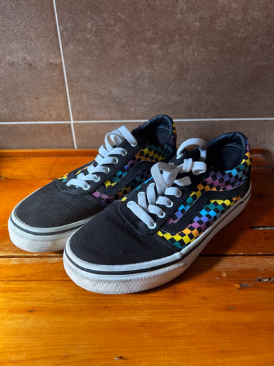 Vans Checkered Rainbow Trainers by Vans — pre-loved on Thrifted.mt