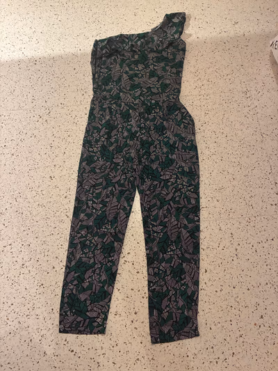 Promod Geometric Patterned Jumpsuit by Promod — pre-loved on Thrifted.mt