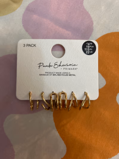 Primark earrings by Primark — pre-loved on Thrifted.mt