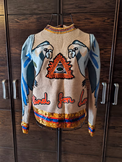 Embellished Sequin Parrot Pattern Jumper — pre-loved on Thrifted.mt