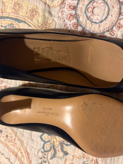 Salvatore Ferragamo black leather heels by Salvatore Ferragamo — pre-loved on Thrifted.mt