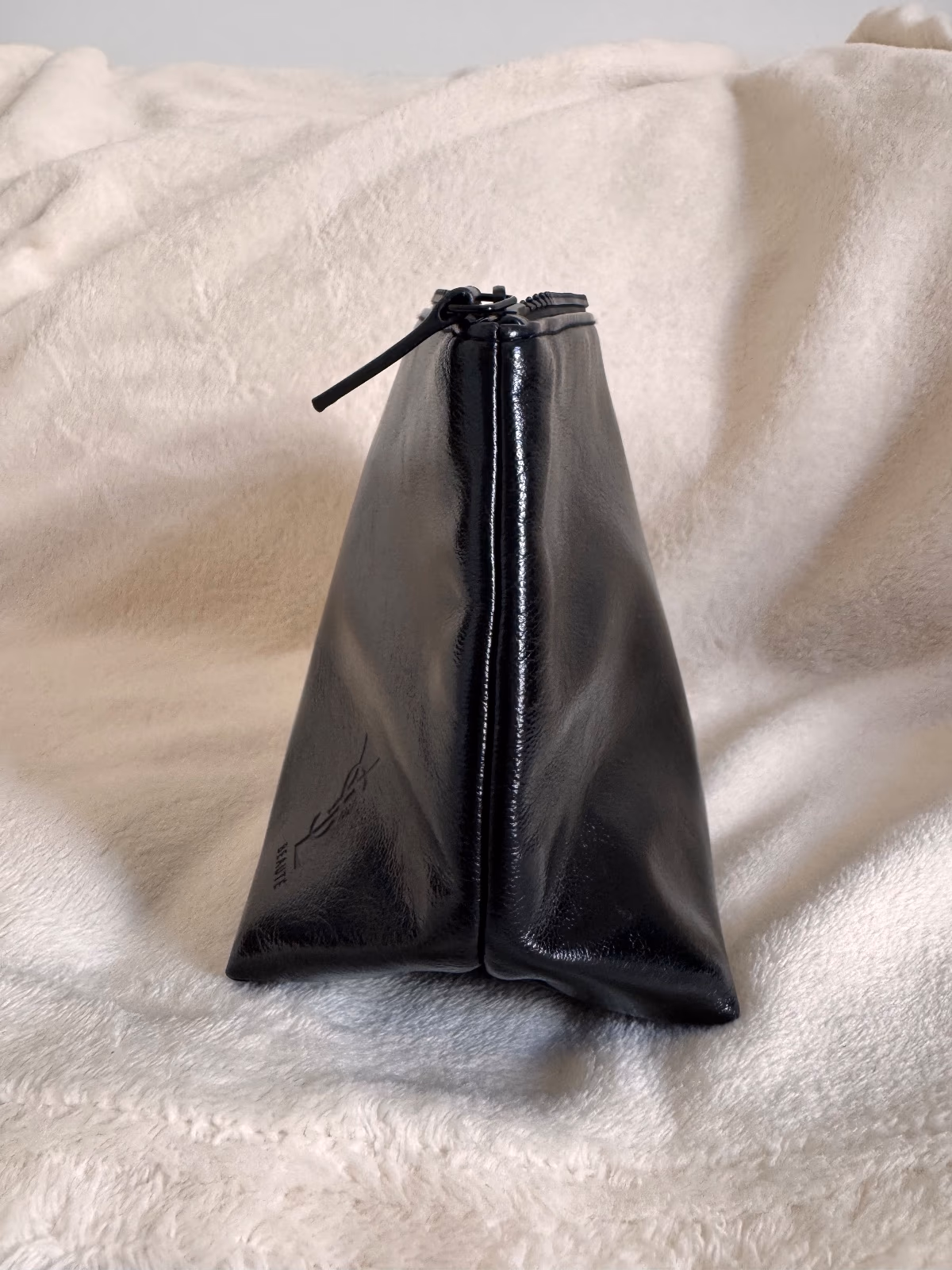 Yves Saint Laurent Black Pouch, photo 3
