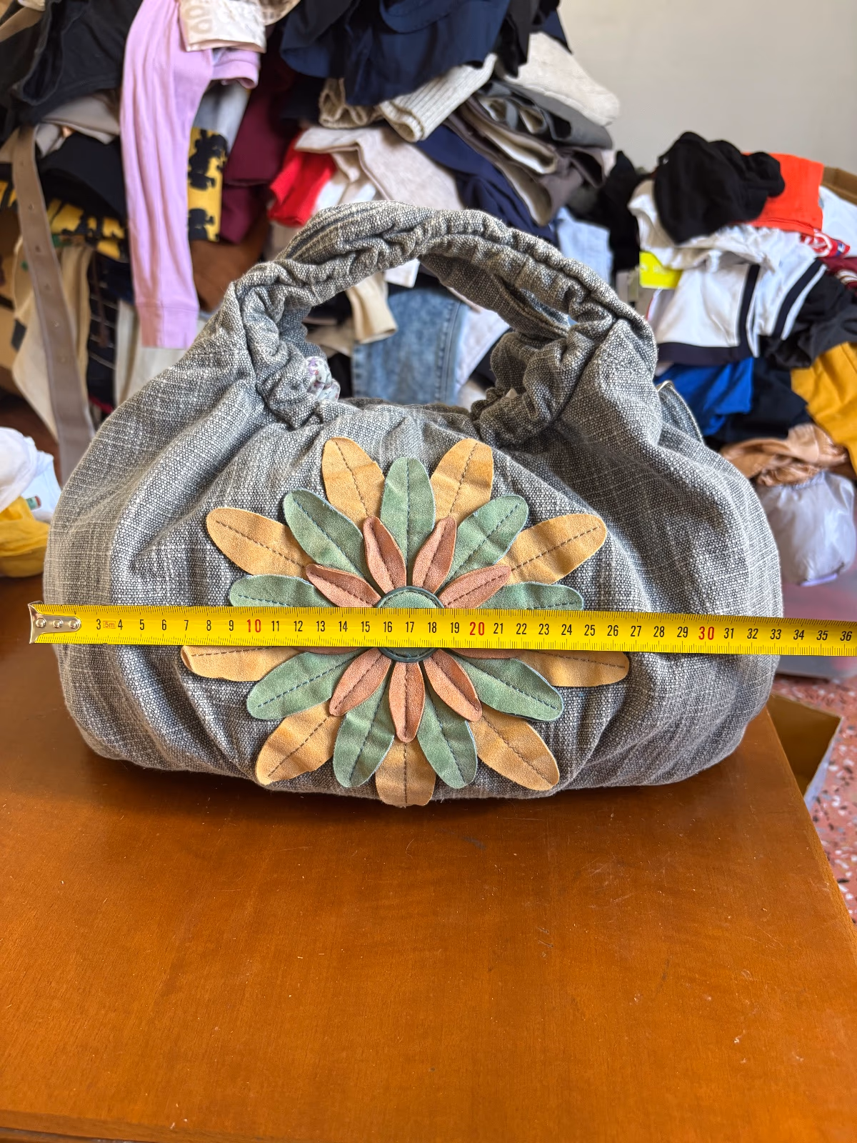 Grey linen handbag with flower, photo 5