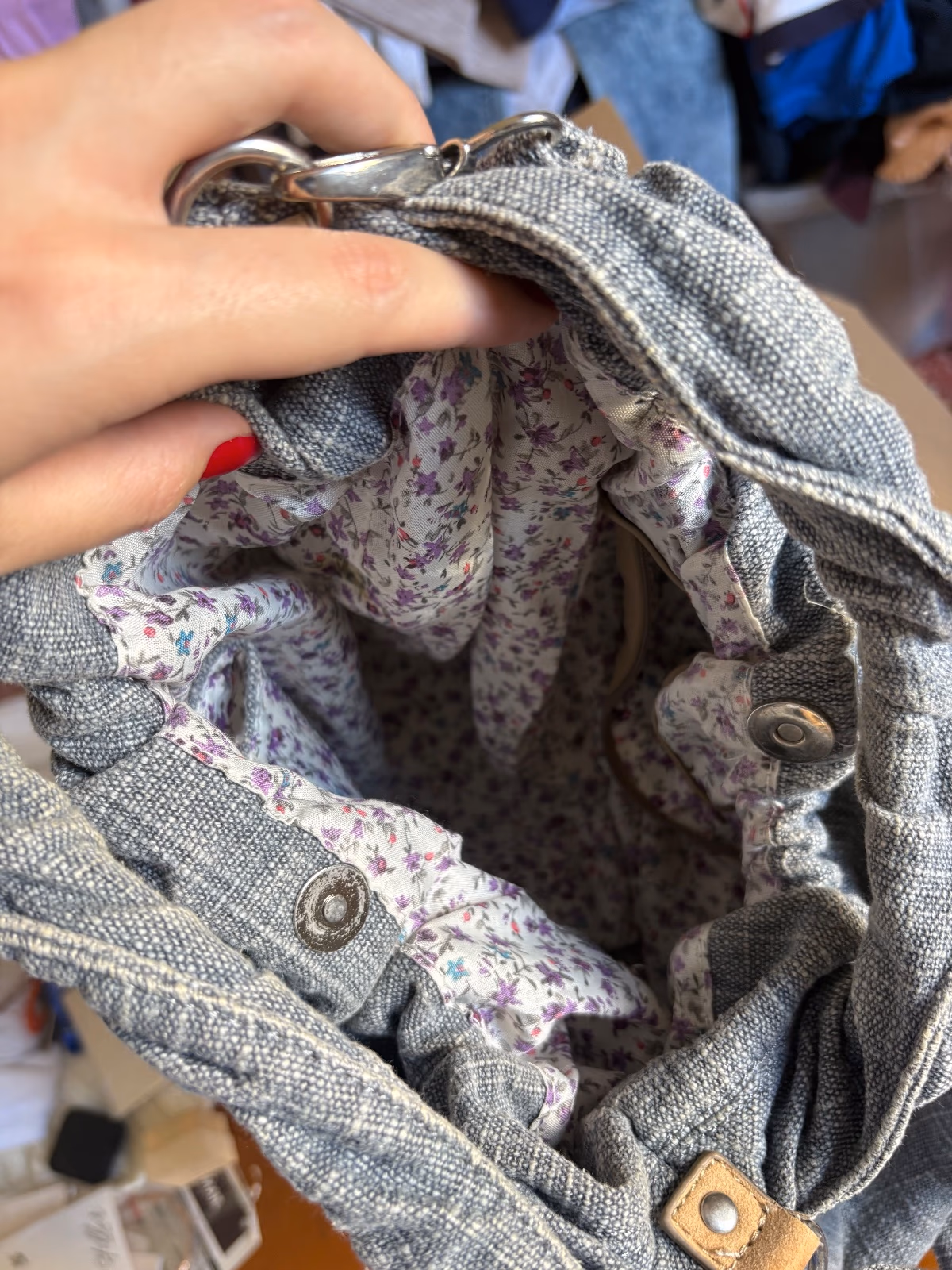 Grey linen handbag with flower, photo 4