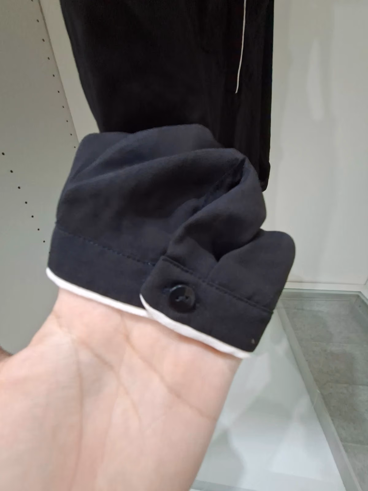Black blouse with white piping, photo 3
