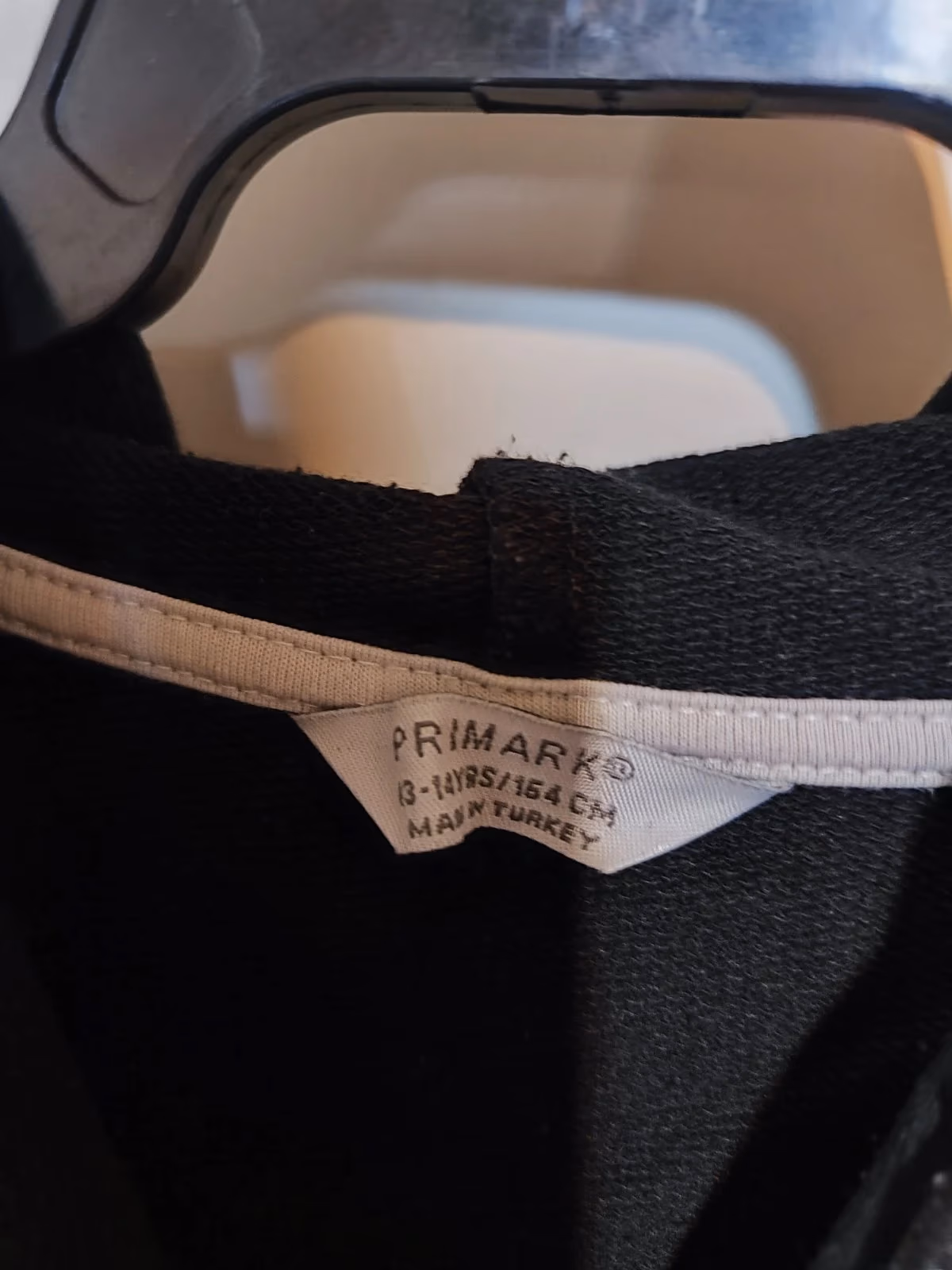 Black shirt, photo 2