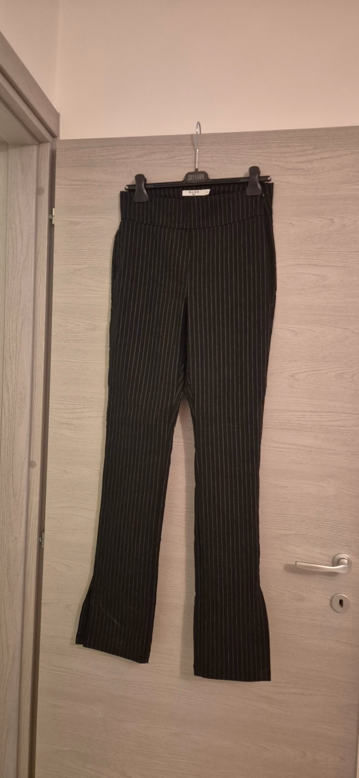 NA-KD Pinstriped Slit Trousers, photo 2