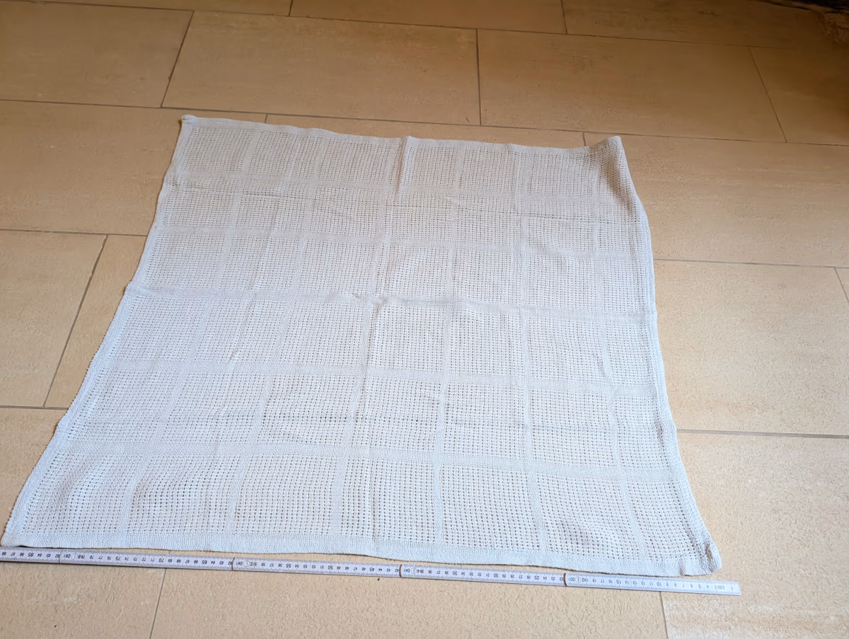 Coperta in cotone a trama cellulare color crema e azzurro chiaro, foto 2