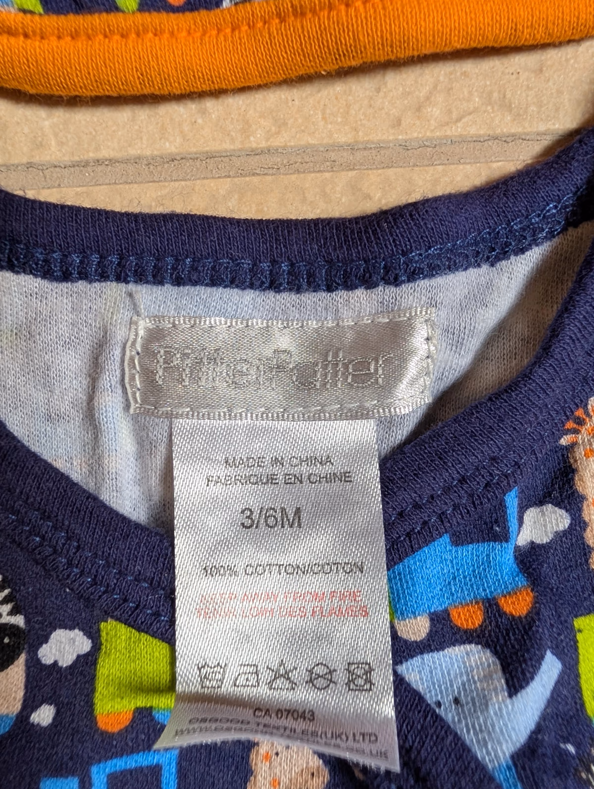Cappellino e bavaglino per neonati, foto 3
