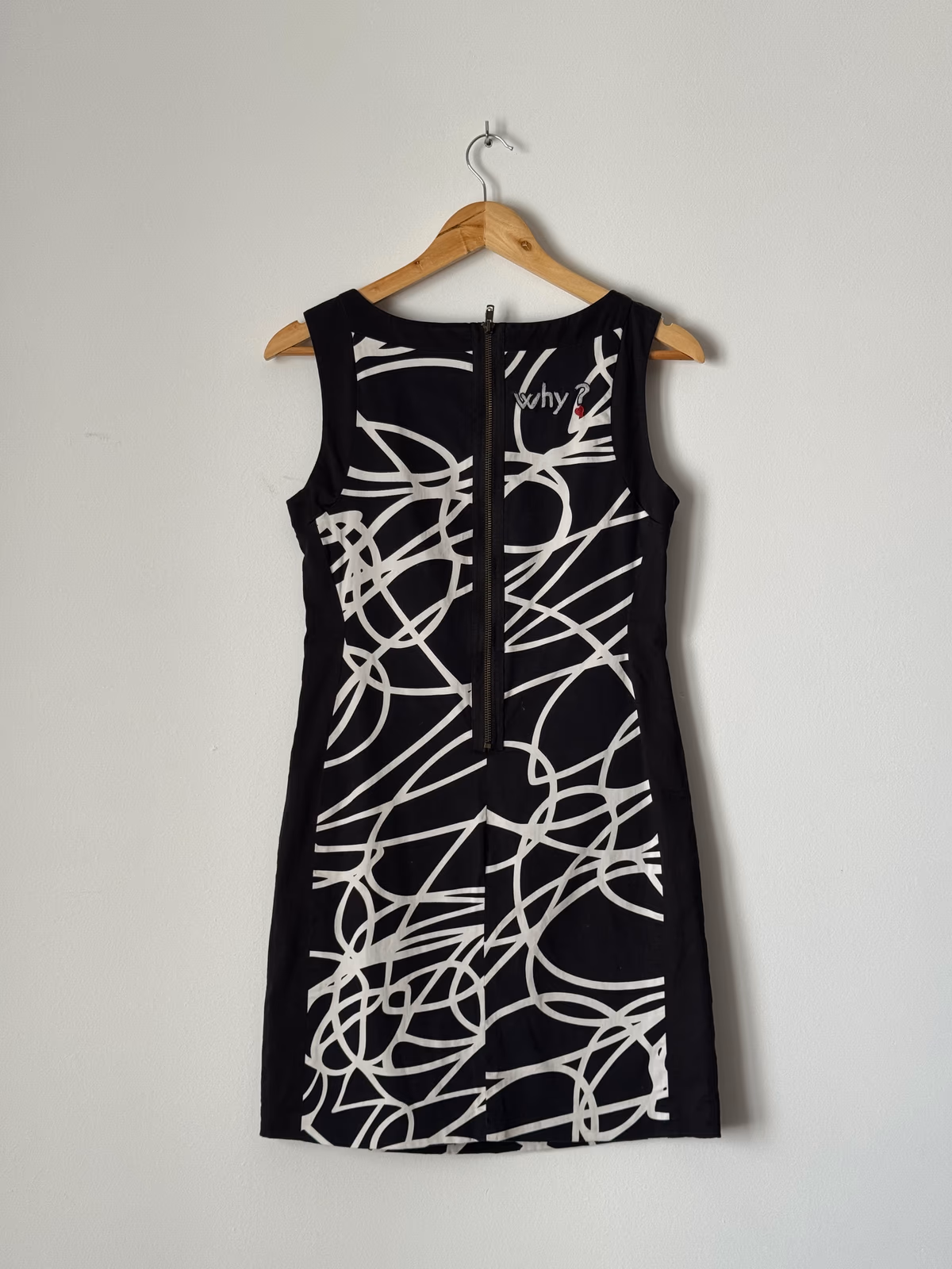 Vestido Desigual con estampado abstracto en blanco y negro, foto 4