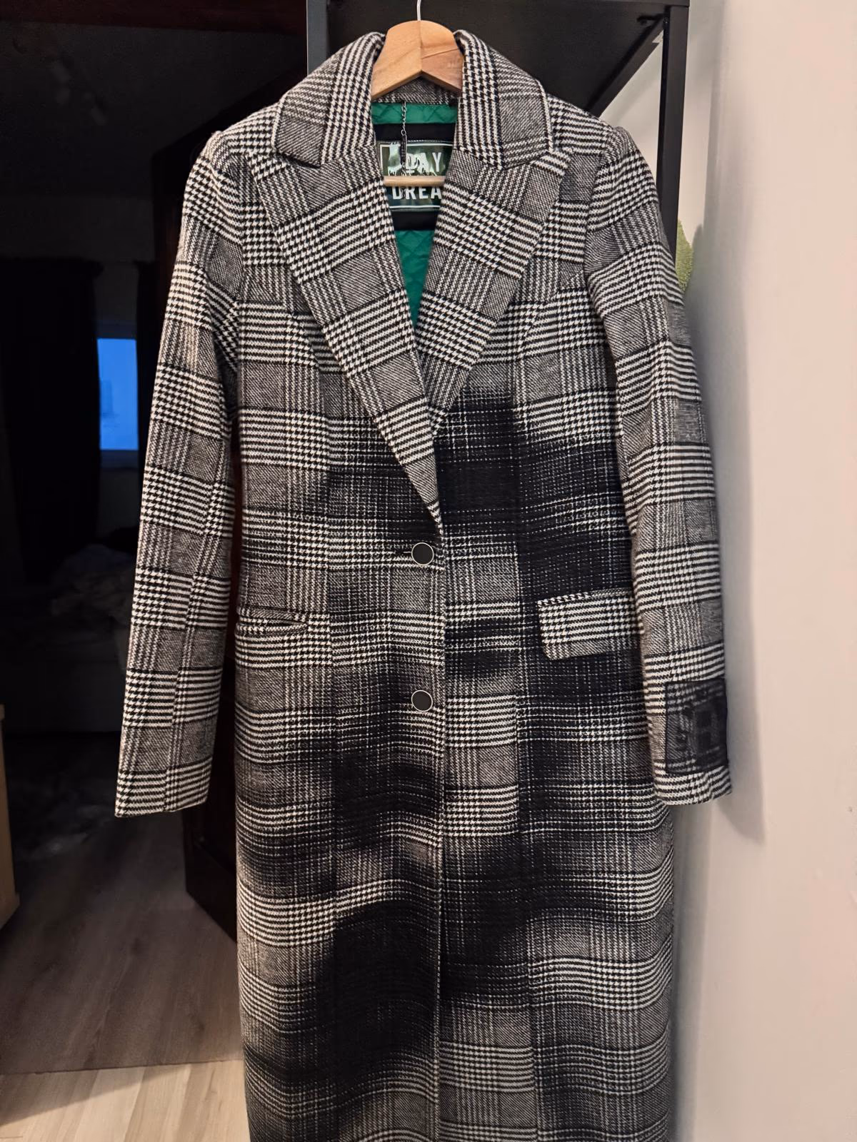 Guess coat, photo 2