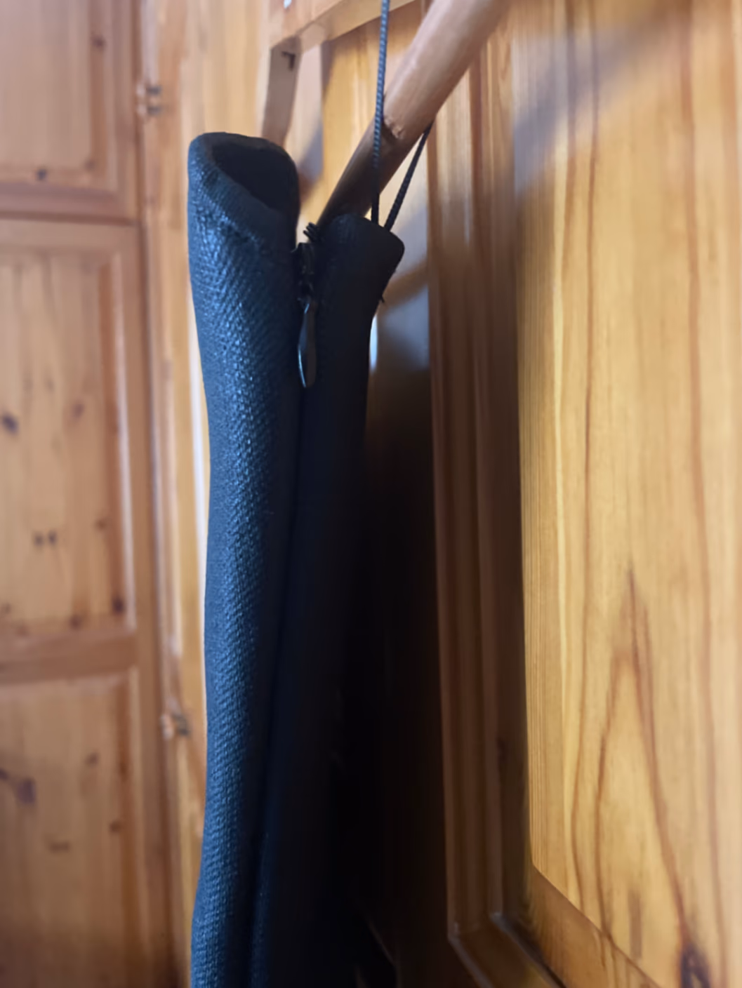 Corsé de Zara con escote en forma de corazón negro, foto 3