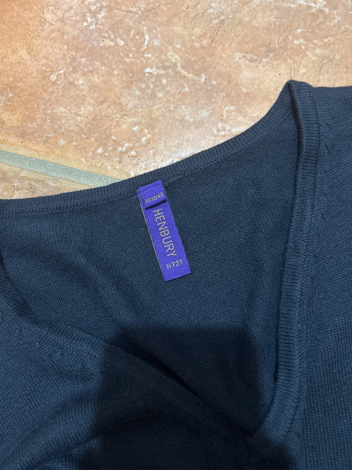 Navy V-neck knitted sweater, photo 2