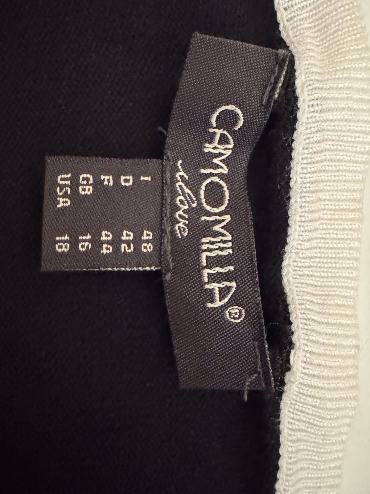Cardigan Camomilla Black con bordi a contrasto - Manca una perla! , foto 7
