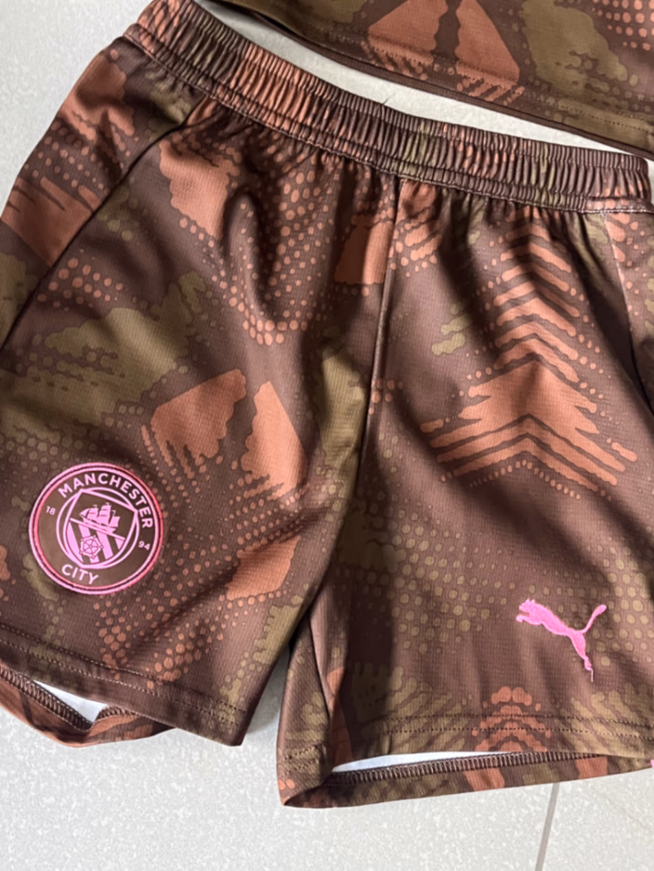 Football Shirt and Shorts, photo 4