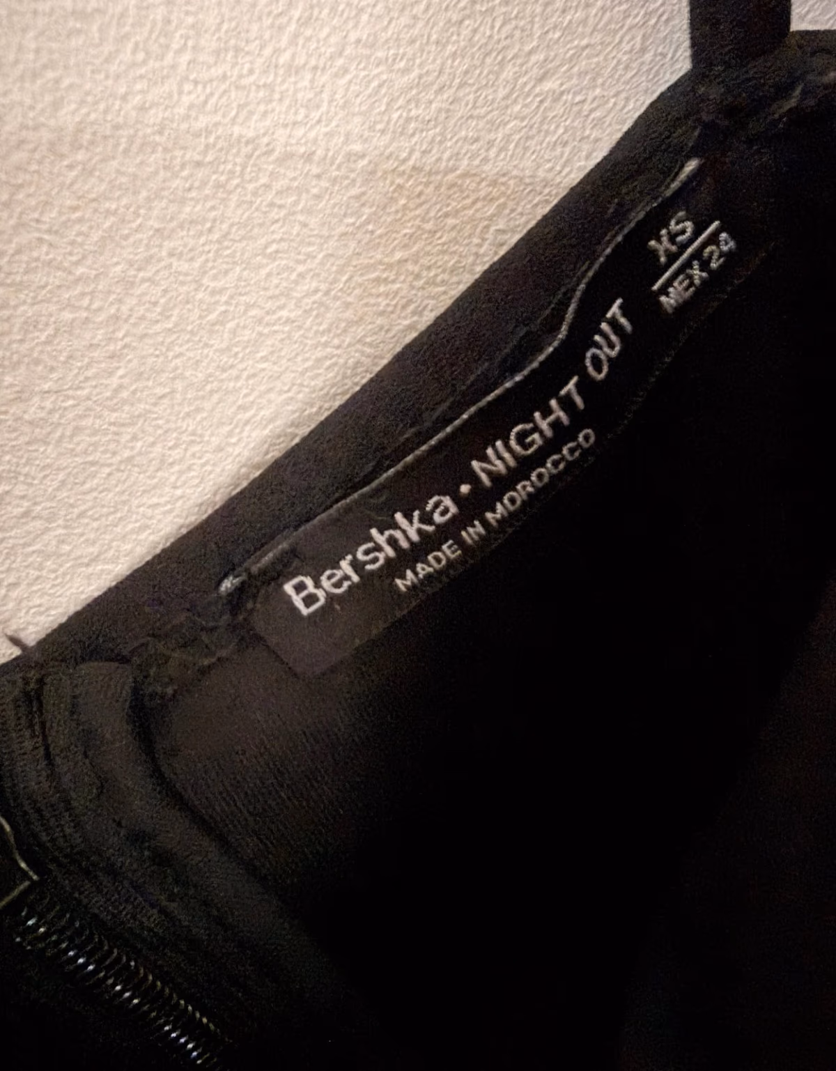 Black jumpsuit V-Neck - Bershka, photo 3