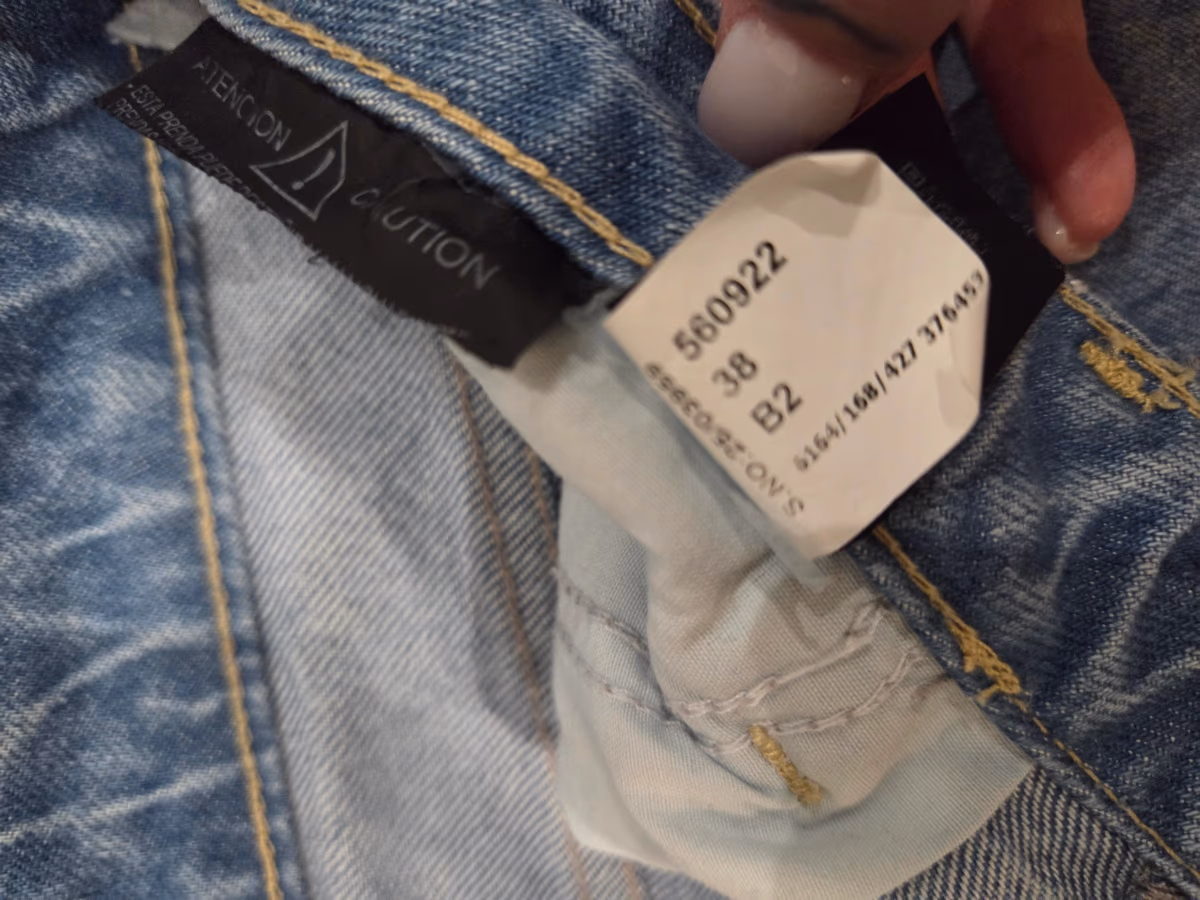 Zara high-waisted raw-hem jeans, photo 4