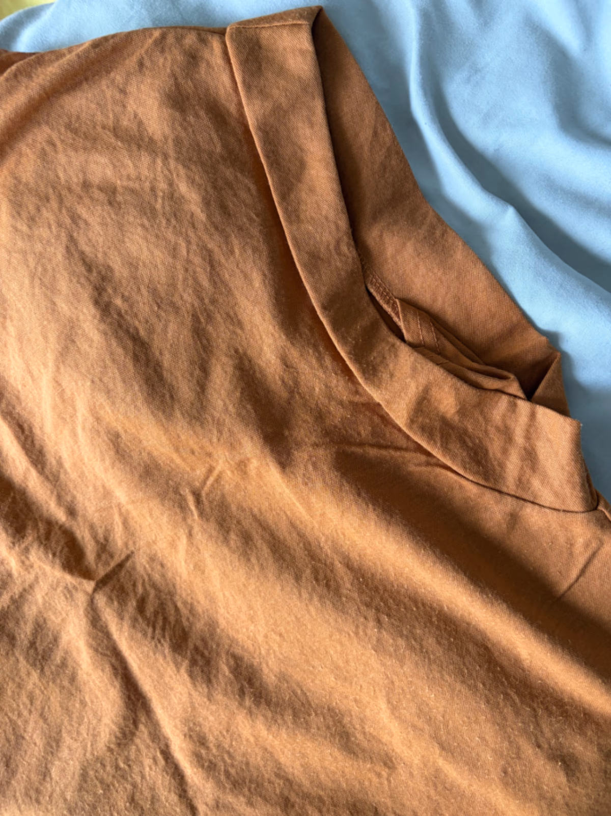 Tan sleeveless midi dress, photo 4
