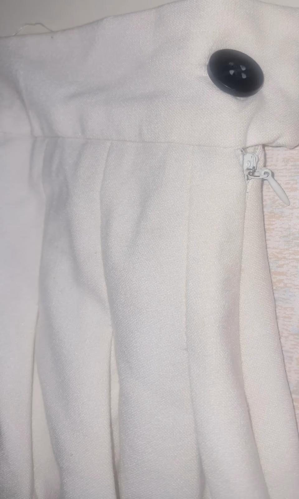 White Bershka Pleated Tennis Mini Skirt (Exclusive AW19 Worker Line) - Size XS, photo 3