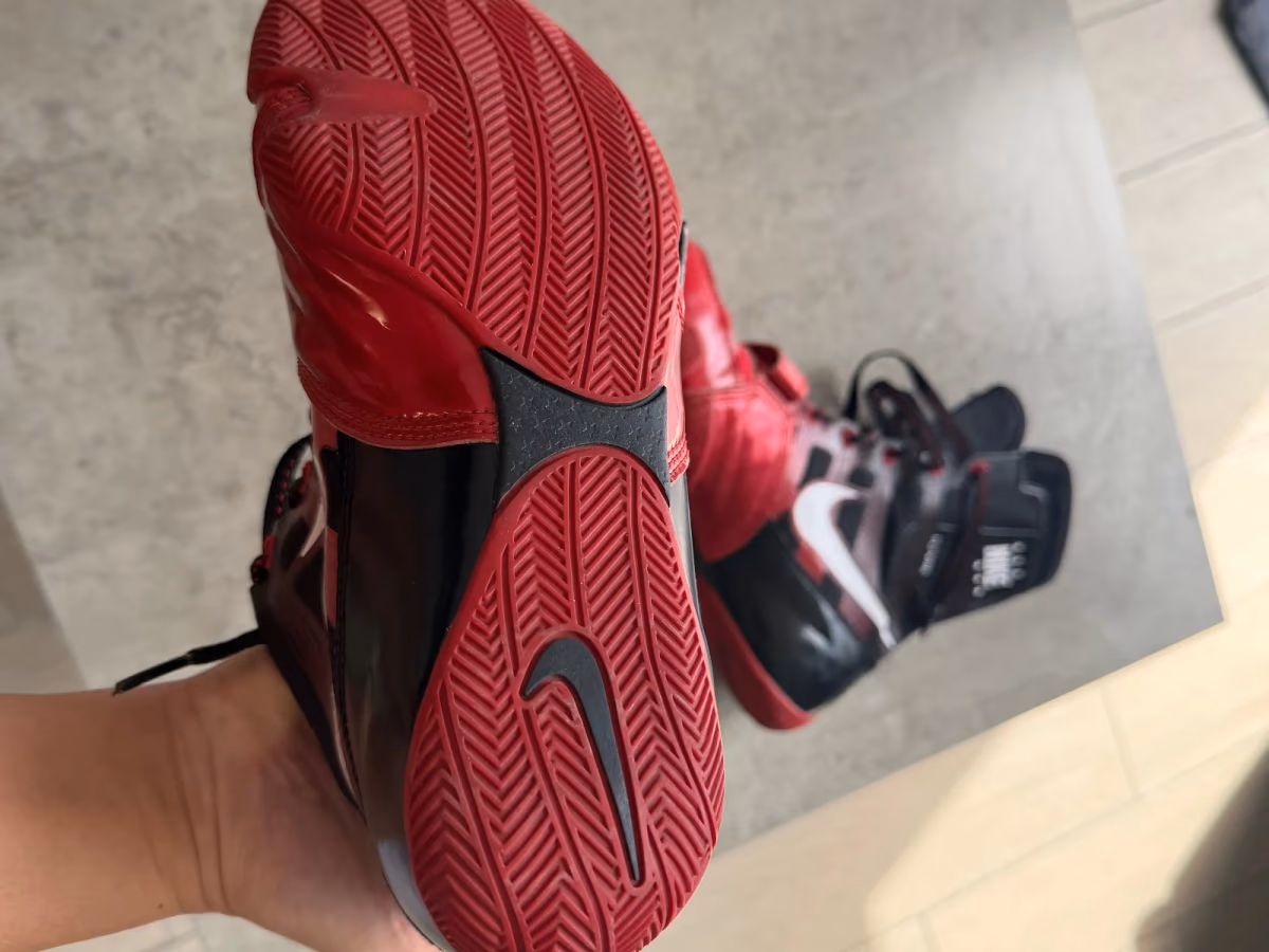 Scarpe da boxe Nike HyperKO – Rosso/Nero – EU 40 – Combinazione di colori rara, foto 2