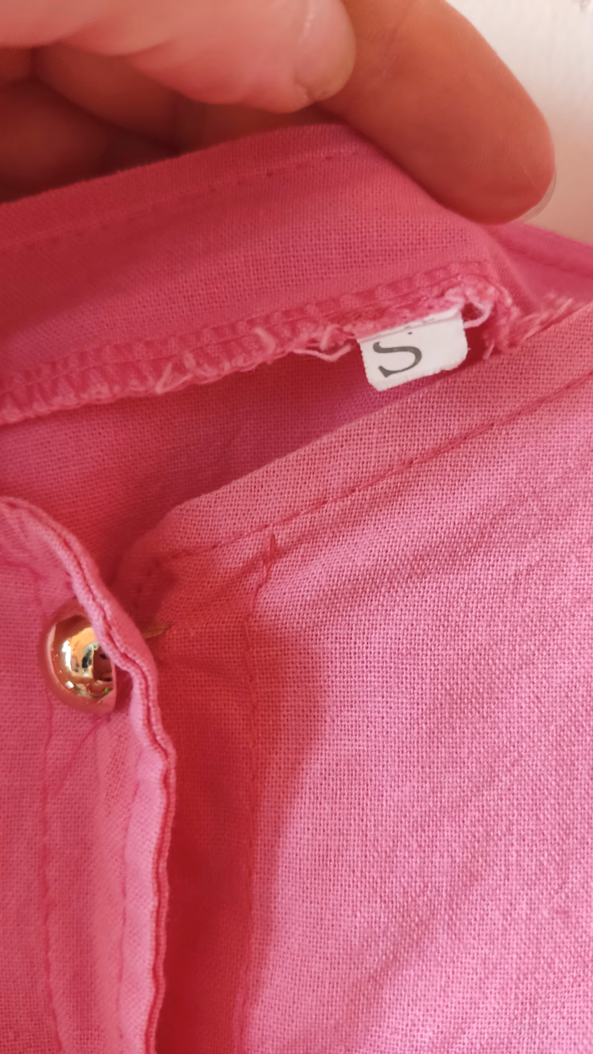 Vestido midi rosa com botões frontais, fotografia 3