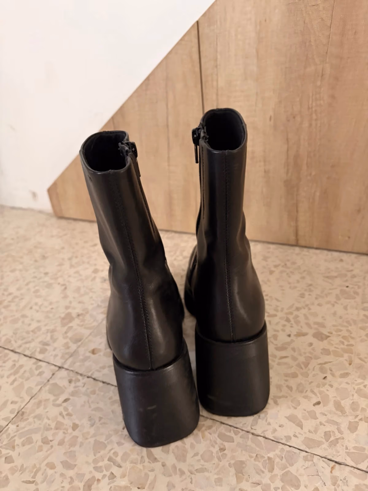 Vagabond black leather platform Brooke boots, photo 3