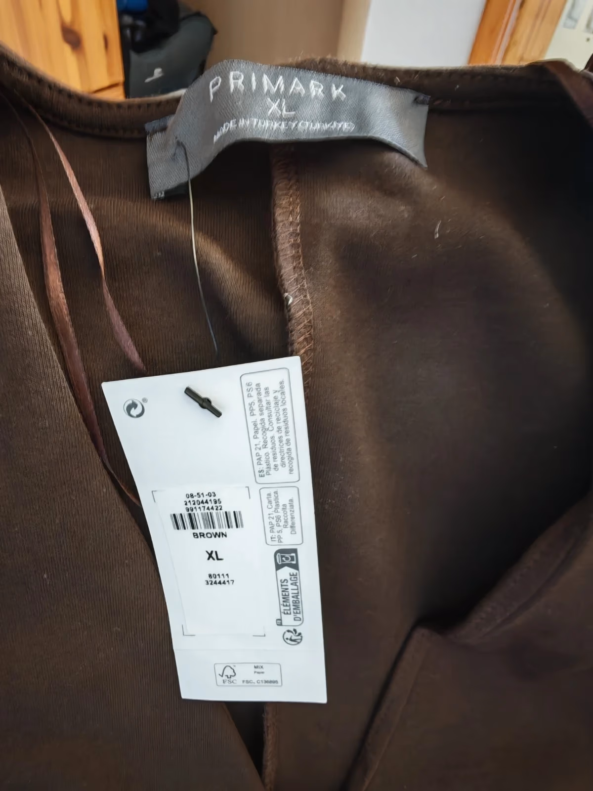 Top senza maniche con scollo a V Primark, color marrone scuro, nuovo di zecca, foto 5