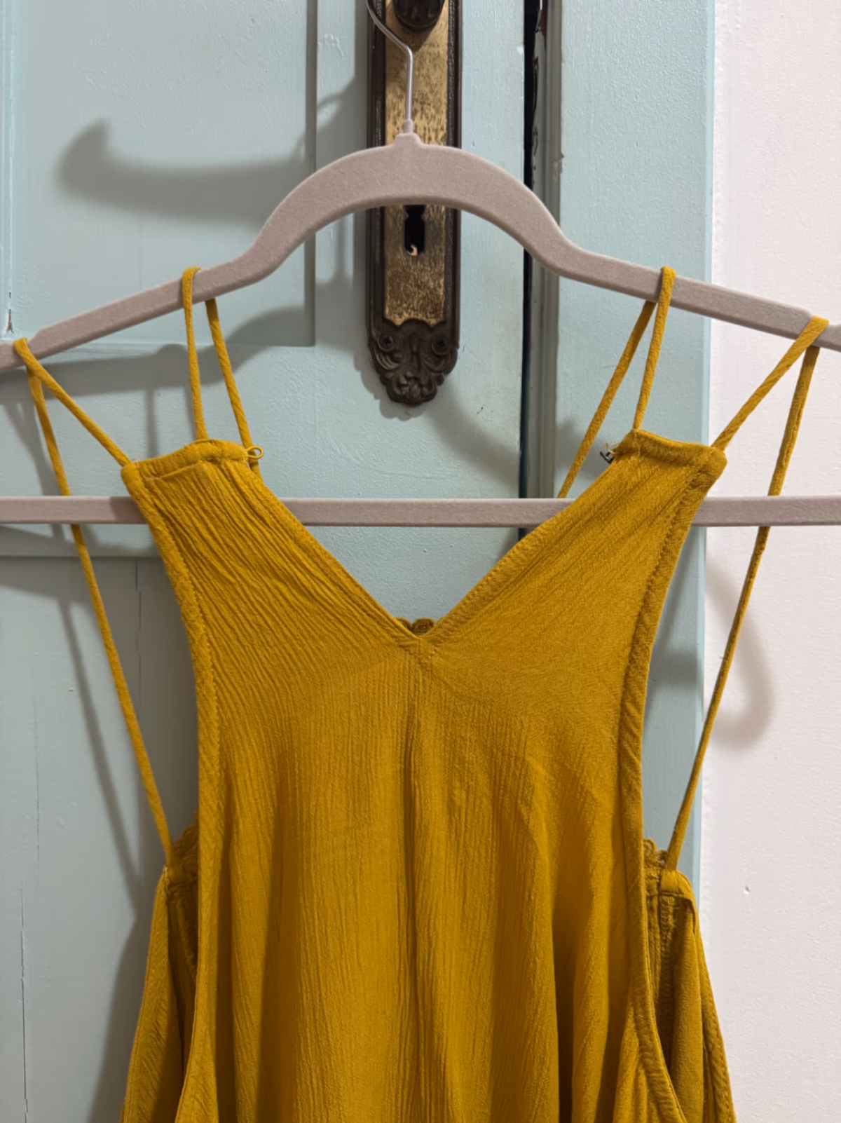 Yellow floral embroidered strappy top, photo 2