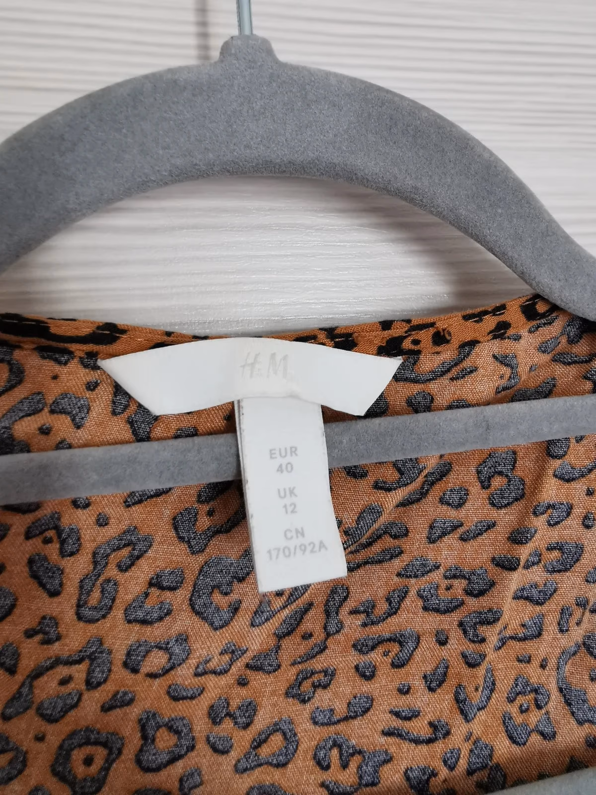 H&M Leopard Print Crop Top. 100% Viscoze, photo 5