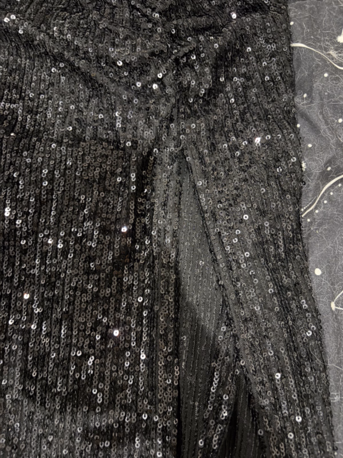 Black sequin wrap skirt, photo 2