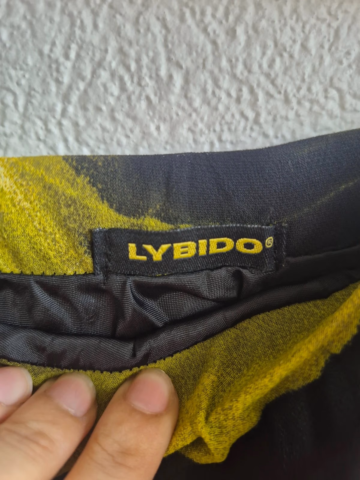 Black and yellow abstract midi skirt, photo 5