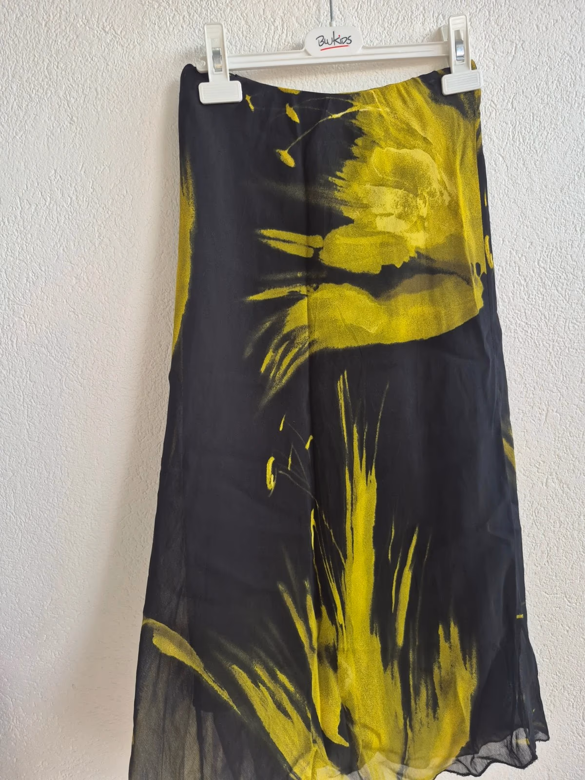 Black and yellow abstract midi skirt, photo 4