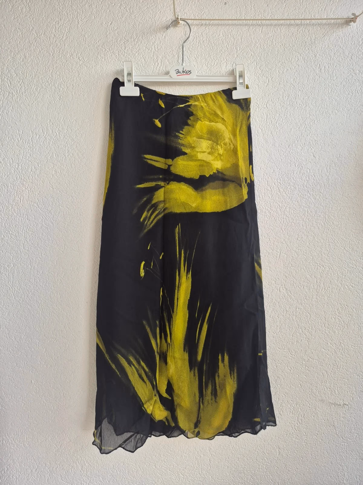 Black and yellow abstract midi skirt, photo 2