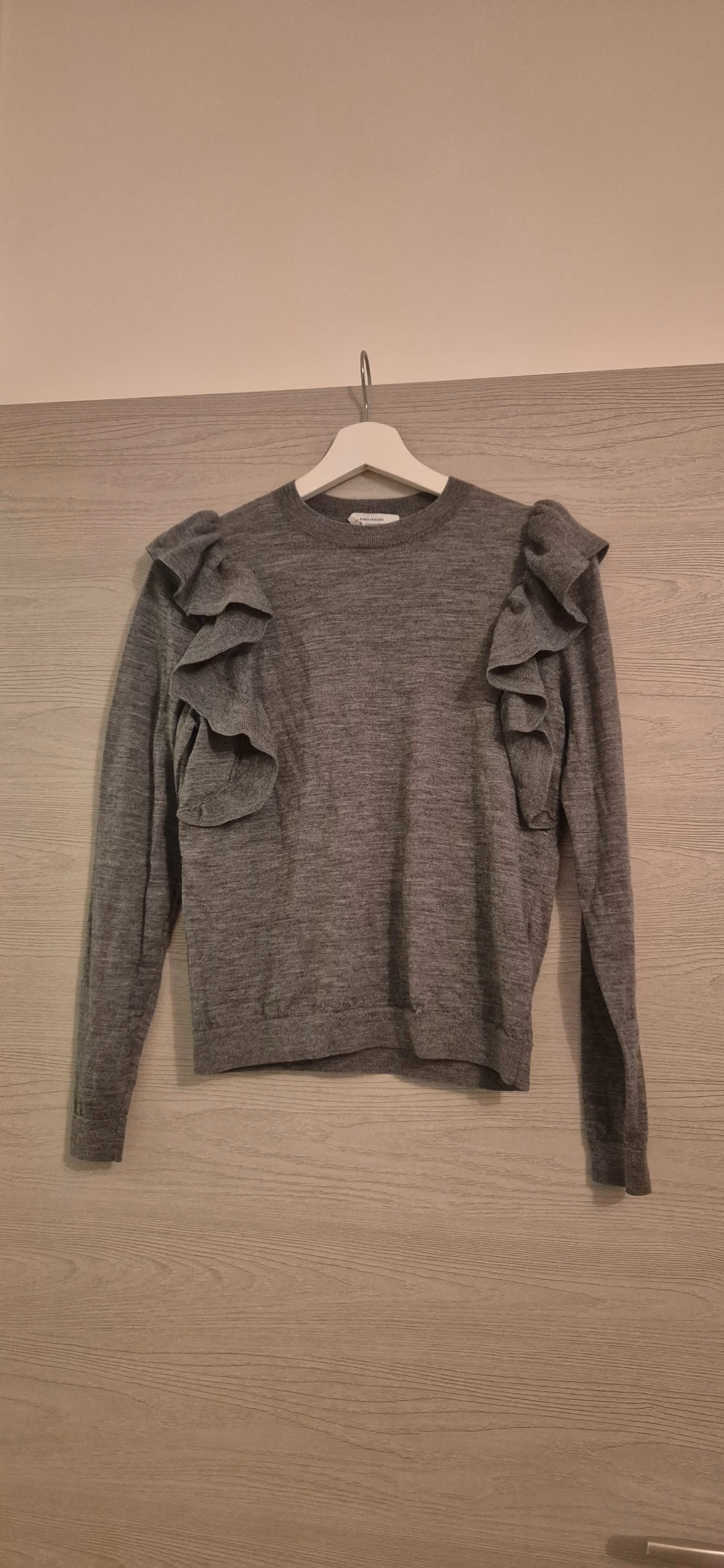 Grey ruffle detail wool jumper, photo 2