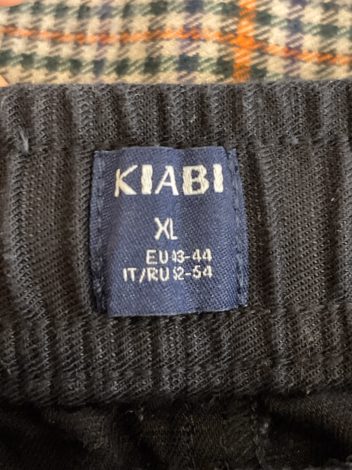 Pantaloncini casual neri con coulisse, foto 3