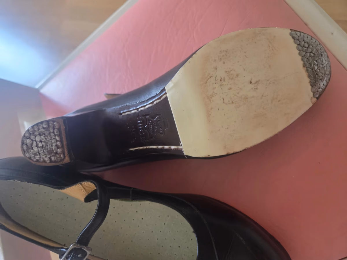 Flamenco Dance Begoña Cervera Leather Mary Janes , photo 2