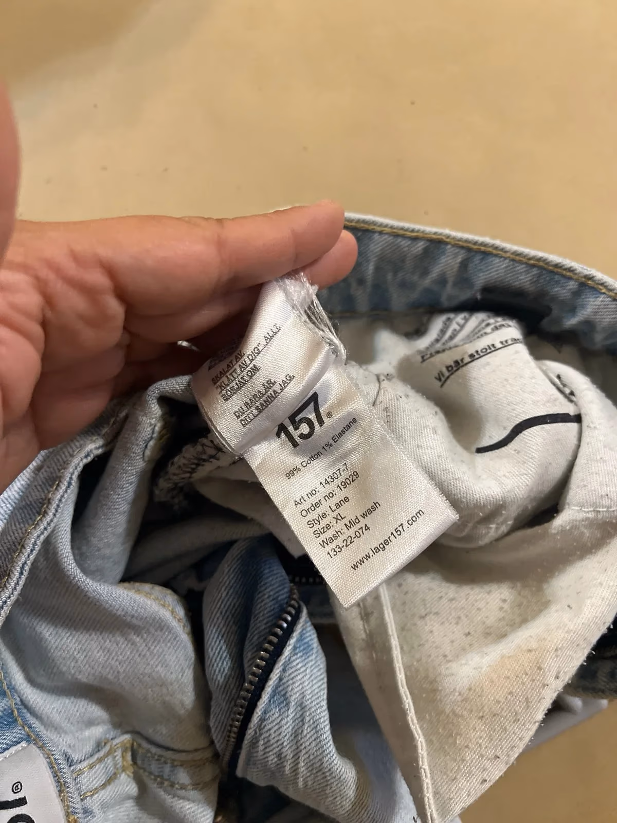 Light wash cropped denim jeans, photo 2
