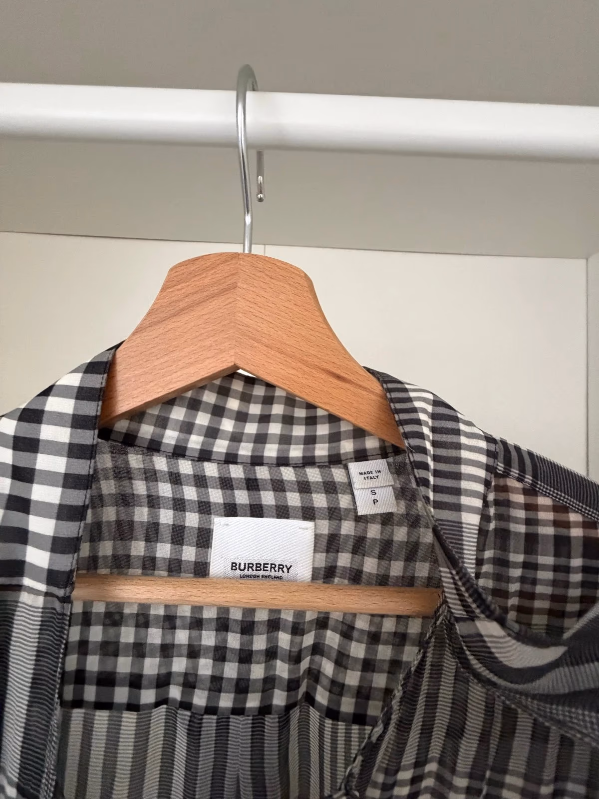 Camicia a quadri Burberry, Londra, Inghilterra, 100% seta – Prodotto in Italia – Taglia S (va bene anche la M), foto 2