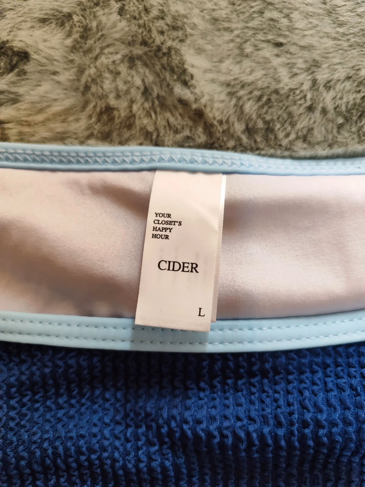 Blue bikini bottoms, photo 2
