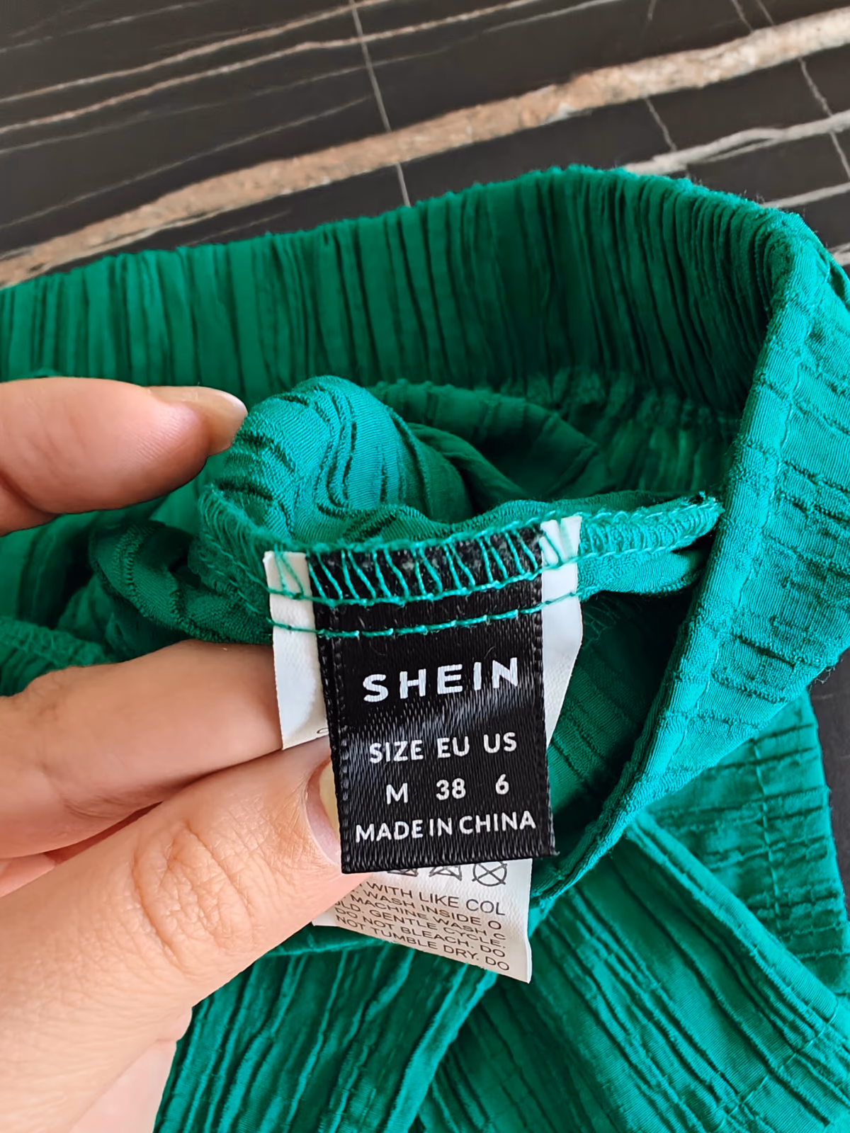 Green Shorts , photo 3