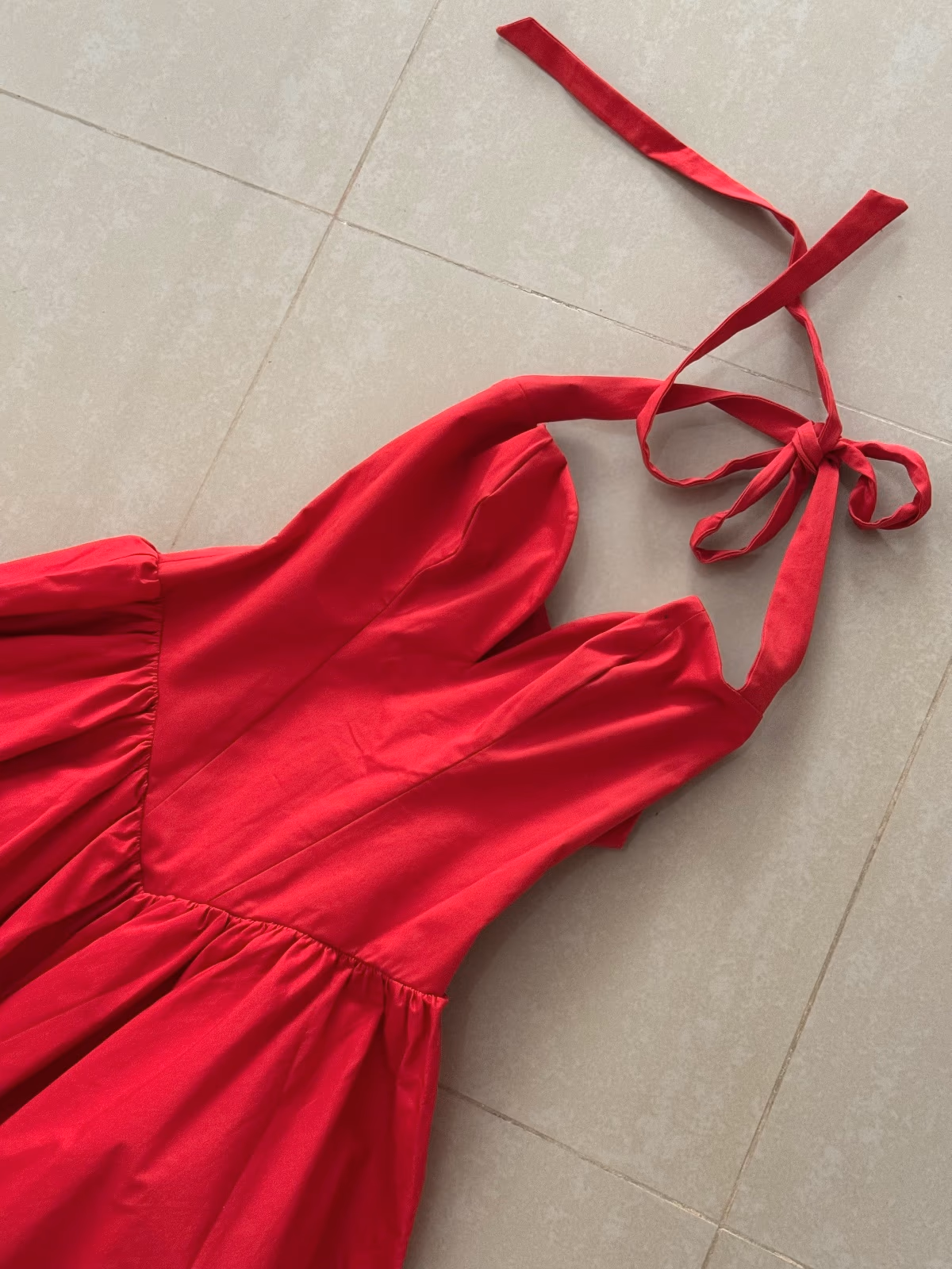 Red halter neck midi dress, photo 2
